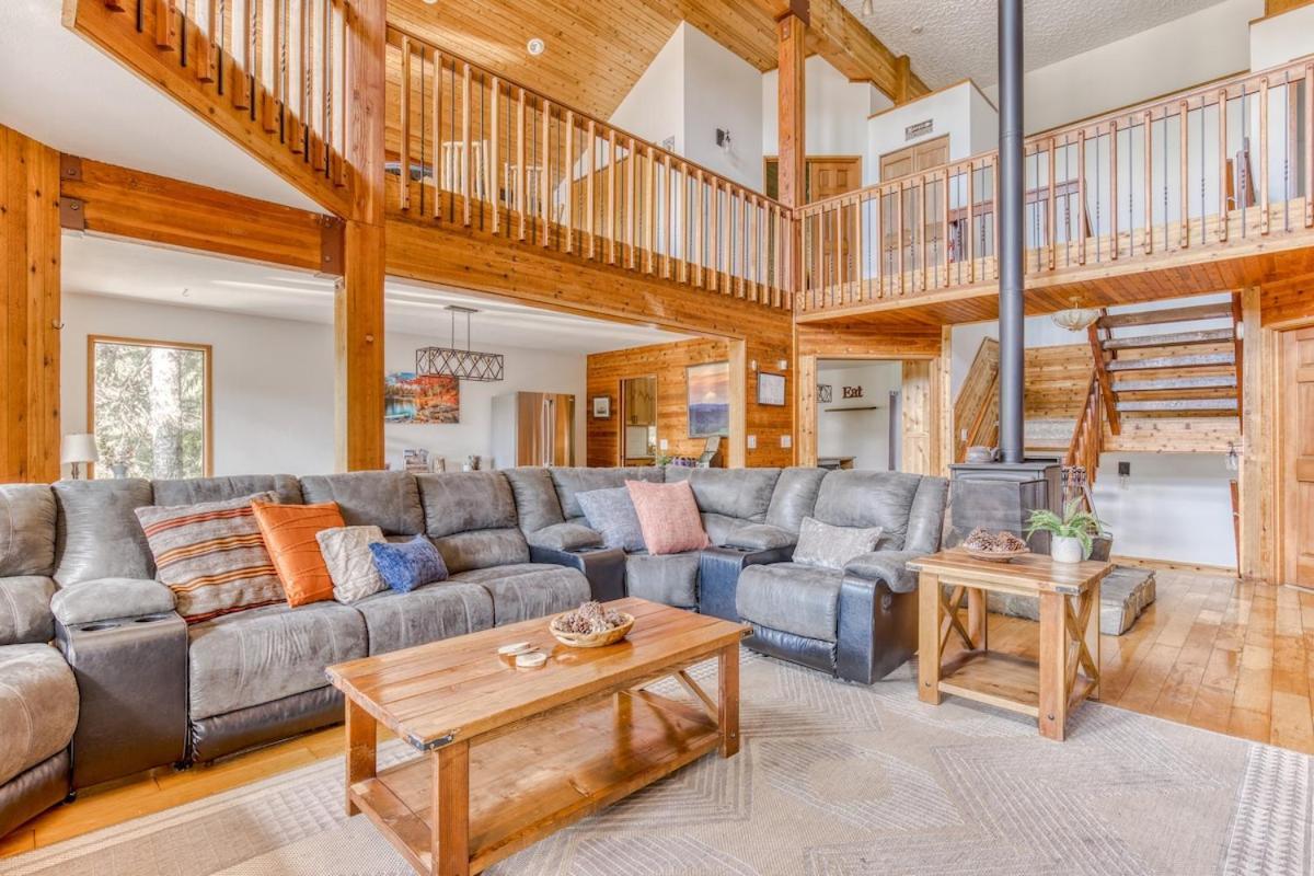 גוברנמנט קאמפ Great Blue Lodge - Spacious Ski Lodge, Hot Tub, Sauna, Game Room & More מראה חיצוני תמונה